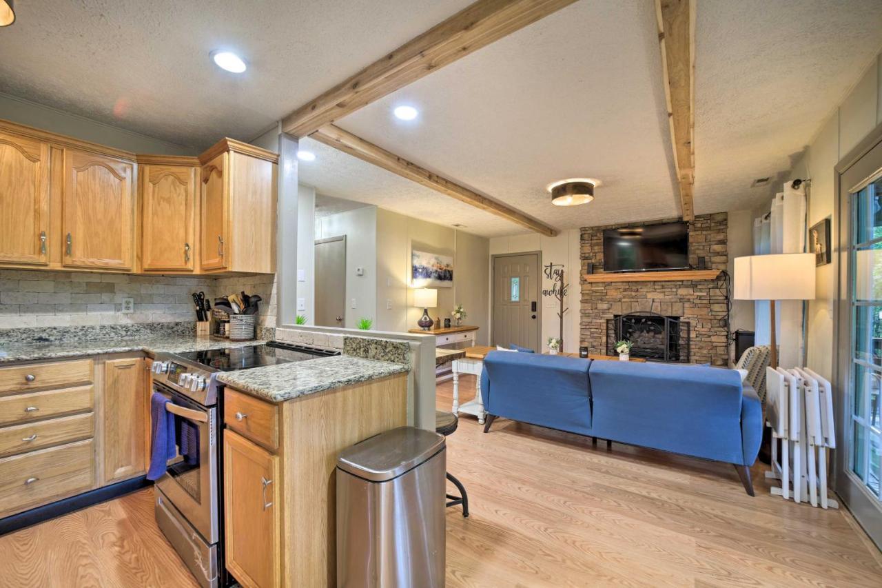 Charming Maggie Valley Getaway With Fire Pit! Exteriör bild