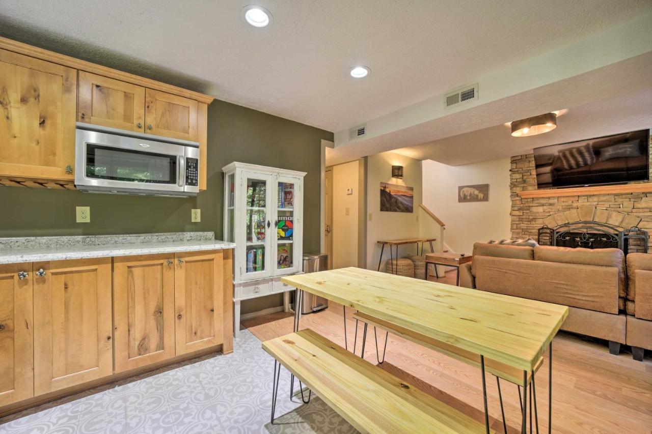 Charming Maggie Valley Getaway With Fire Pit! Exteriör bild